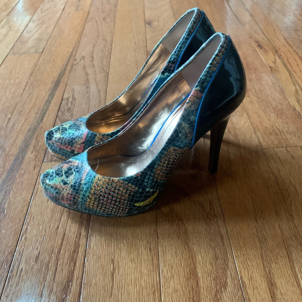 Women’s shoes